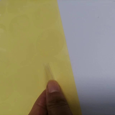 Label perekat transparan khusus untuk kotak segel atau kantong segel