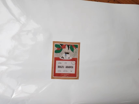 Identifikasi produk dengan stiker label kemasan profesional